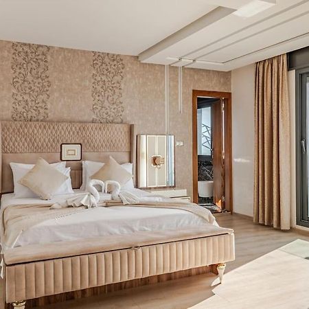 Royale Duplexe Pleine Centre Tanger Apartman Kültér fotó