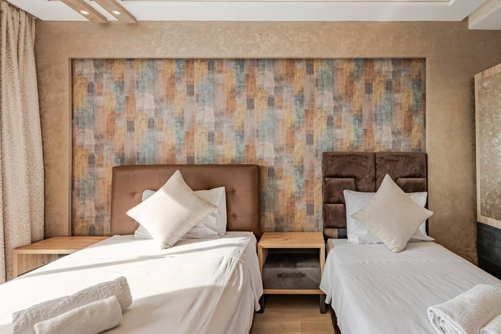 Royale Duplexe Pleine Centre Tanger Apartman Kültér fotó