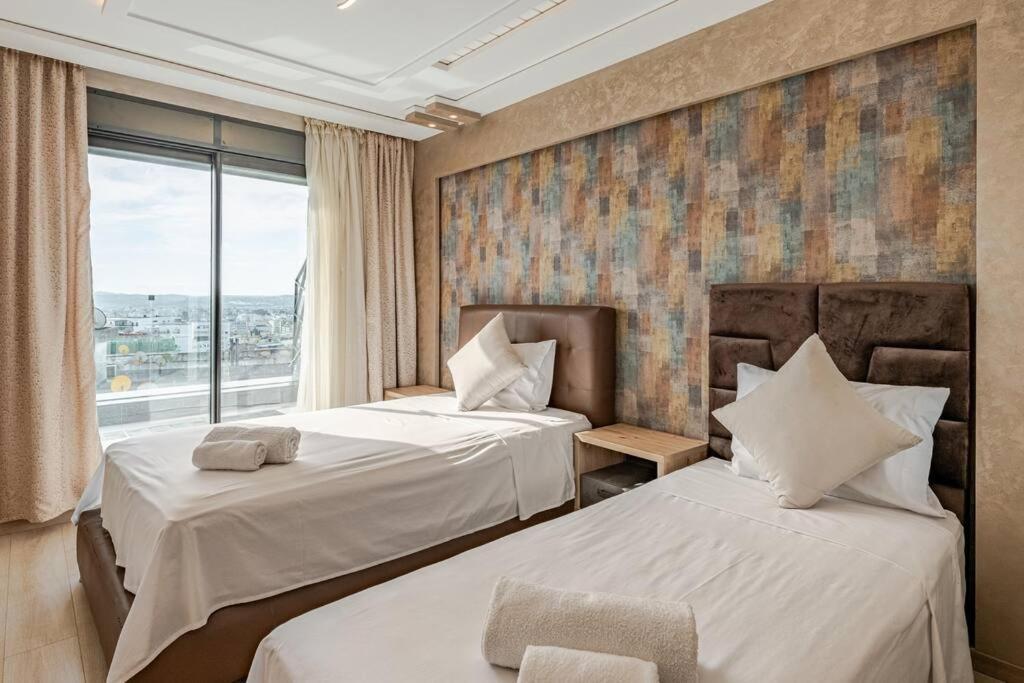 Royale Duplexe Pleine Centre Tanger Apartman Kültér fotó