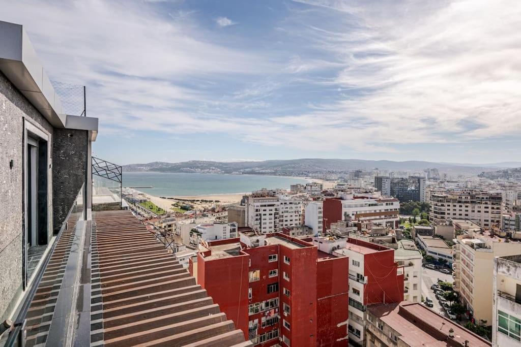 Royale Duplexe Pleine Centre Tanger Apartman Kültér fotó