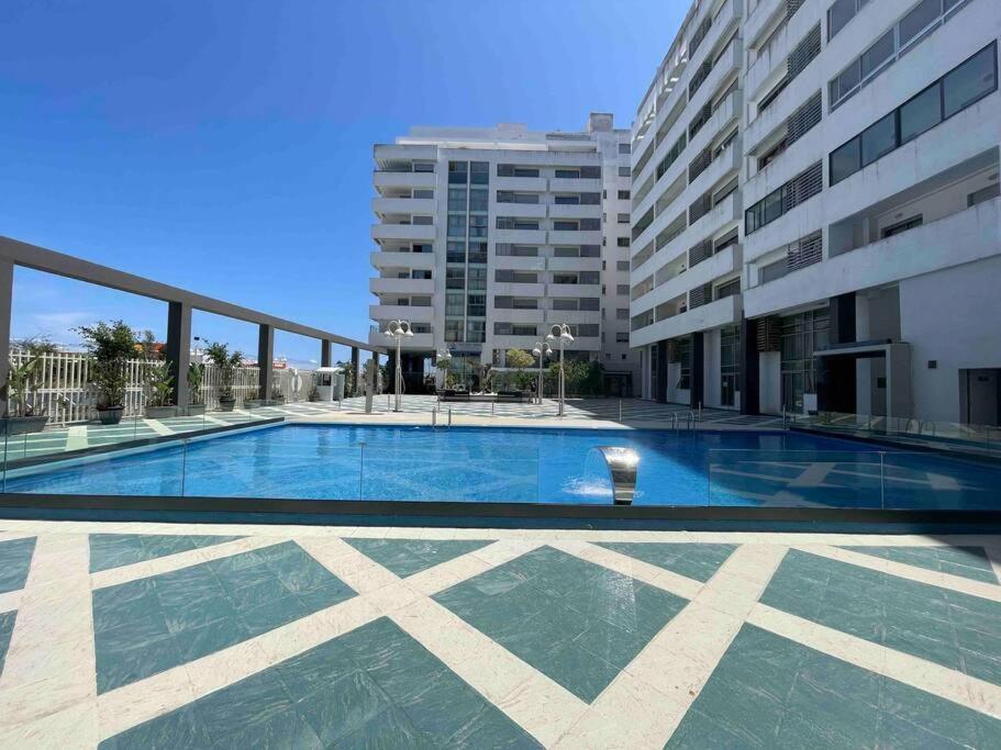 Royale Duplexe Pleine Centre Tanger Apartman Kültér fotó